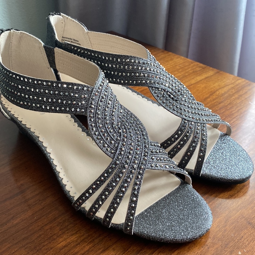 Charter Club Ginifuhr pewter glitter sandals no longer available